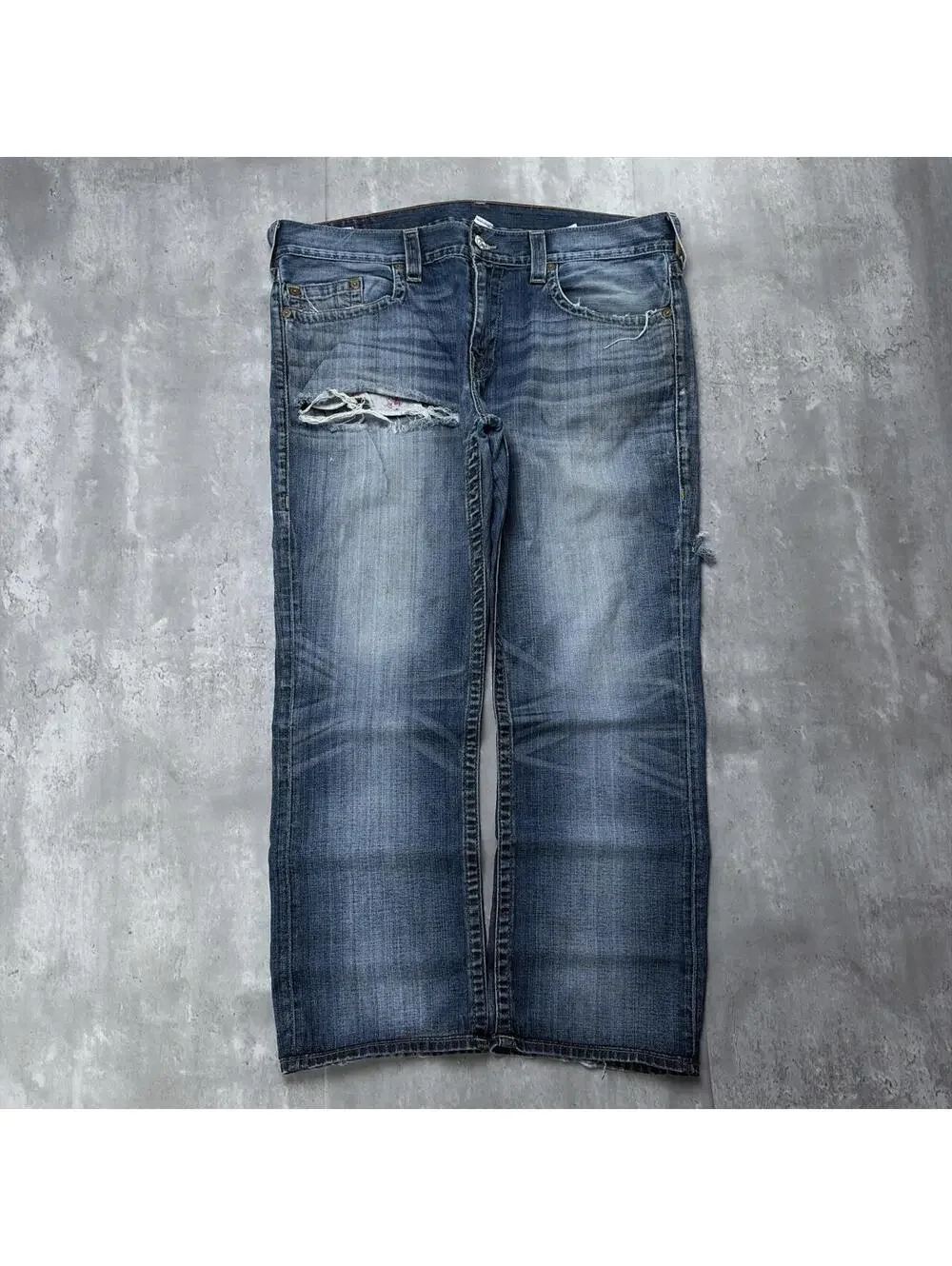 Y2K True Religion Grunge Distressed Baggy Skater Denim Jeans